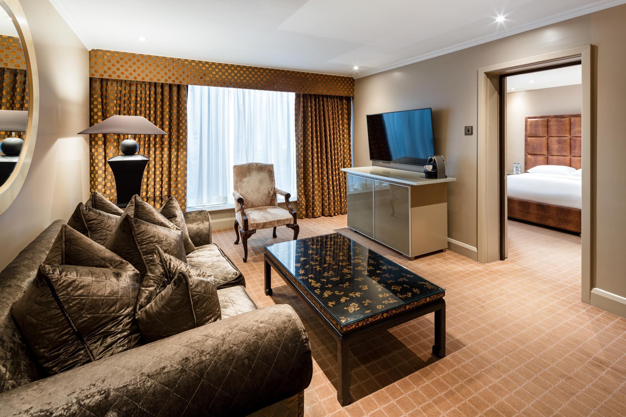 Radisson Blu Hotel, London Heathrow Hillingdon Ngoại thất bức ảnh